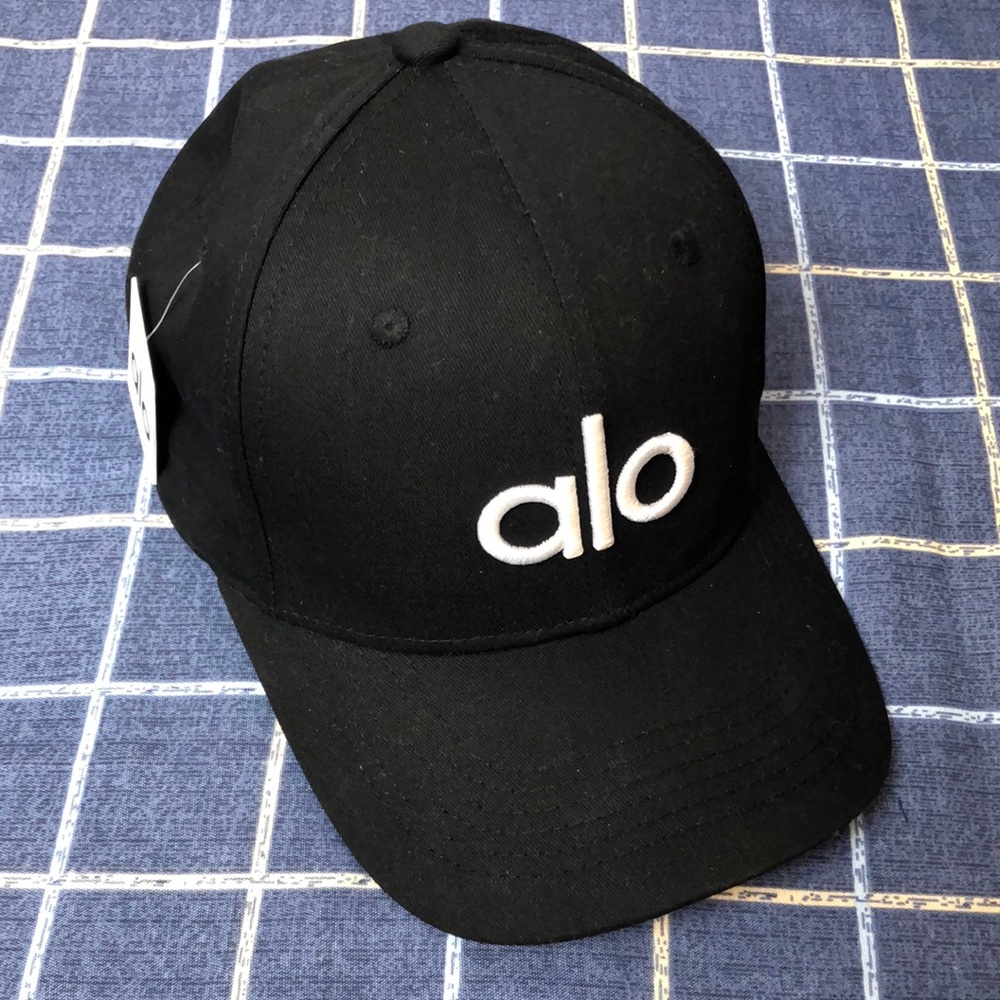 🌟NWT ALO Yoga Off-Duty Dad Hat • Embroidered Logo • Velcro Adjustable